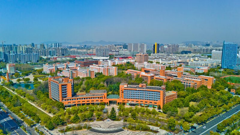 西门子PLC控制继电器型号解析：关键参数与选型逻辑**