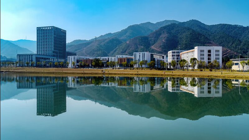在选择SMT贴片加工厂时，需警惕以下话术禁忌：